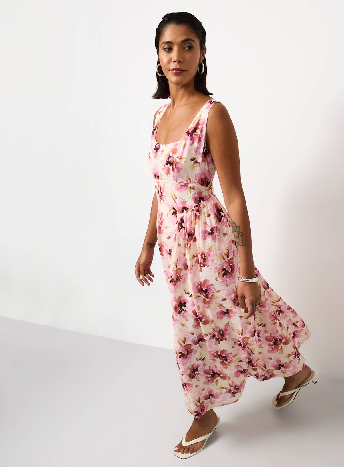 Pink Blurred Floral Print Ruffle Waisted Dress 16 - Image 1